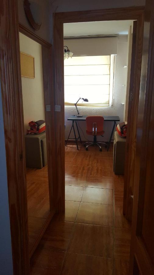 Victoria Street Apartment Малага Екстериор снимка